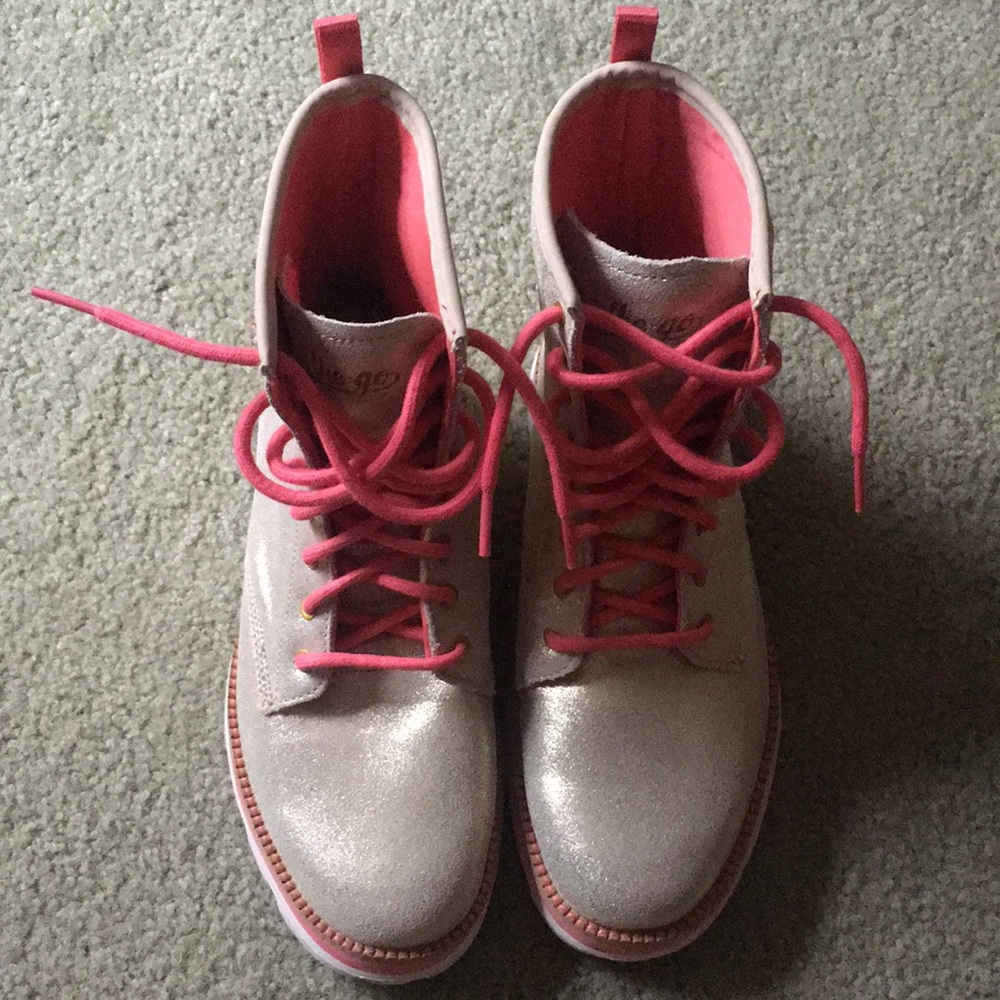 Skechers on the go gold leather combat boots